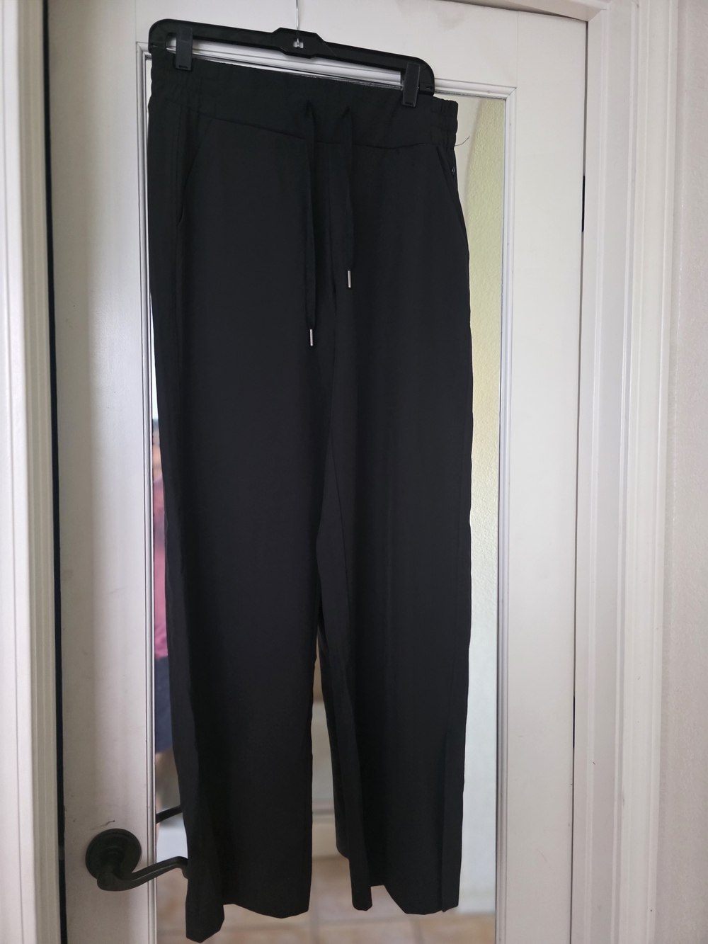 Jessica Simpson Active Black Performance Top